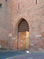 Lescure-d'Albigeois, Tour de l'horloge, Porte fortifiee (XV-XVIeme)(04)